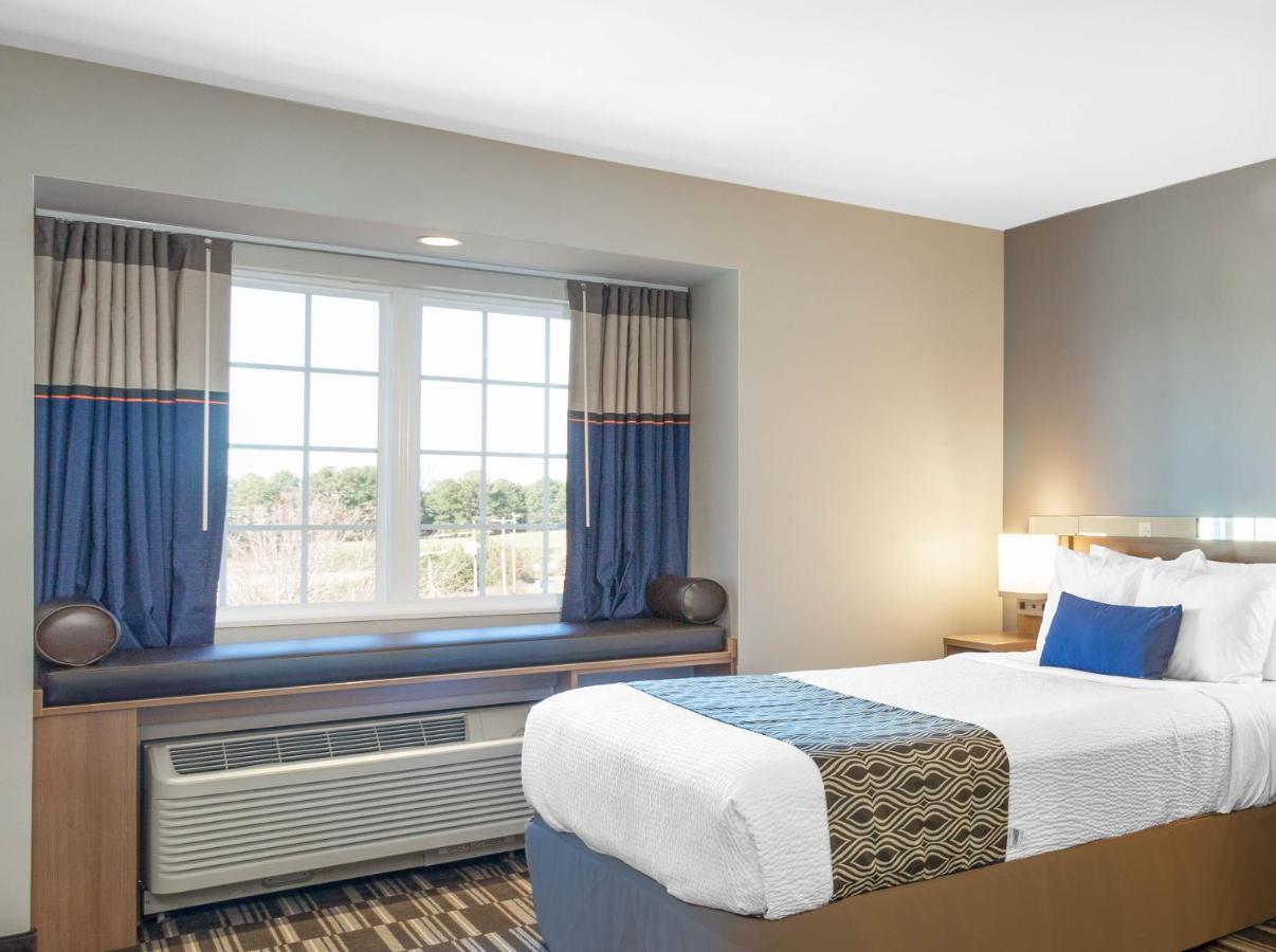 Microtel Inn Suites By Wyndham South Hill Dış mekan fotoğraf